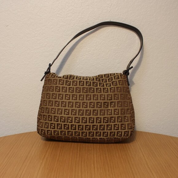 Fendi Zucca Mama Baguette handbag - Picture 2 of 10